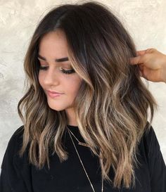 Wavy Bob Long, Brunette Balayage, Wavy Bob Hairstyles, Brunette Balayage Hair, Brown Hair Balayage, Winter Hair Color, Hair Color Highlights, Balayage Brunette