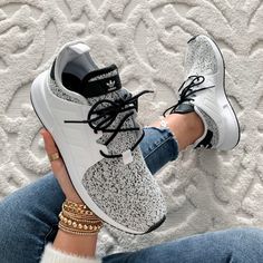 Women’s Athletic Shoes, Casual Athletic Shoes, Sleepwear Fashion, Adidas Sneakers Women, Ladies Tennis, Comfortable Socks, Fresh Outfits