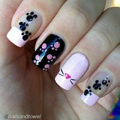 Purrfect Meow Nails - 28 Nails Featuring Cats On Them! - Hashtag Nail Art Panthers Nails, Paw Print Nails, Cat Nail Designs, Cat Nail Art, Cat Nail, Different Nail Designs, Nails For Kids, Cat Nails