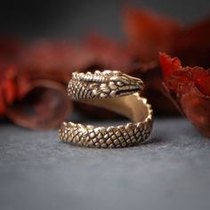 Jewelry Looks, Finger Jewelry, Scandinavian Jewelry, Present For Her, Rings Handmade, Presents For Her, Snake Ring, Handcrafted Rings, Handcrafted Earrings