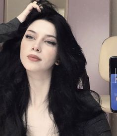 Corvina Clemm, Black Hair Pale Skin, Pale Women, Hair Black Hair, Pale Makeup, Hair Pale Skin, Blue Black Hair, Pale Girl, Hair Color Black