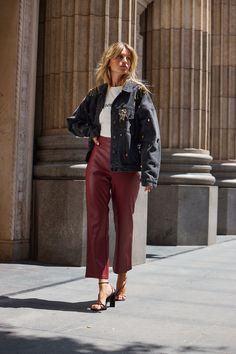 Refined Edgy Style, Wine Leather Pants Outfit, Burgundy Faux Leather Pants Outfit, Outfit Ideas Edgy Street Chic, Burgundy Monochrome Outfit, Women’s Thanksgiving Outfit, Maroon Leather Pants Outfit, Wine Pants Outfit, Burgundy Leather Pants Outfit