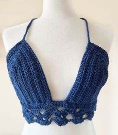 Super cute and stylish bralette for Spring/Summer Handmade, USA by @lolamaycrochet *MADE TO ORDER: please choose your size with care (see below) *Sizing CUP SPECIFIC: PLEASE CHOOSE YOUR BRA AND CUP SIZE IN THE AVAILABLE RANGES YOUR CUP WIDTH WOULD BE APPROX. by SIZE RANGE: (4.5”) 32A and smaller (5”) 32A, 34A, 32B (6”) 32C, 32D, 34B, 34C, 36A, 36B (7”) 32DD, 34D, 36C, 36D (8”) 36D and larger Material: 100% cotton Each make is unique due to hand design Tie back and neck string closure *PLEASE NOT Hand Design, White Bras, Cup Size, Hand Designs, Tie Backs, Bra Sizes, Bralette, Pattern Design, Super Cute