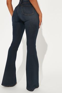 Our sexiest flare jean is offered in a range of washes in a high stretch, super soft fabric that hugs every curve. Fitted in the hips and thighs while flaring at the knee, these jeans elongate the legs and are perfect with a heel. Now offered in a range of washes, colors, and inseams. Available In Black, Dark Denim, Medium Blue Wash, Light Blue Wash, White, Brown, And Olive. Petite 31" Inseam, Regular 34" Inseam, And Tall 37" Inseam 11.5" High Rise High Stretch Denim 22" Flare Leg Opening Faux F Flattering Outfits, Curve Jeans, Review Fashion, Loungewear Women, Cozy Outfit, Womens Loungewear, Shop Maxi Dresses, Rompers Women, Dark Denim