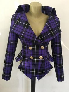 This is a very stylish and elegant jacket . Leght  58cm - at back. Fully lined. A jacket especially made to turn heads and give you that wow factor :)SIZE CHARTSIZE S - US 6, UK 8, EU 36bust: bust around 34.5”/90cmWaist: waist around 27.5”/70cmHips: hips around 34.5”/90cmSIZE M - US 8, UK 10, EU 38bust: bust around 37.5”/95cmWaist: waist around 29.5”/75cmHips: hips around 37.5”/95cmSIZE L - US 10, UK 12, EU 40bust: bust around 39.5"/100cmWaist: waist around 31.5”/80cmHips: hips around 39.5”/100c Fitted Long Sleeve Blazer For Winter, Party Long Sleeve Outerwear With Buttons, Party Outerwear With Buttons And Long Sleeves, Trendy Fitted Double-breasted Blazer, Fitted Hooded Punk Outerwear, Fitted Long Sleeve Punk Outerwear, Fitted Long Sleeve Blazer For Fall, Trendy Fitted Outerwear With Buttons, Fitted Gothic Long Sleeve Outerwear