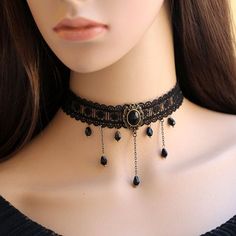 Schwarze Spitze Choker Halskette Gothic Halsband von FairybyFoxie                                                                                                                                                                                 More Steampunk Cosplay, Retro Accessories