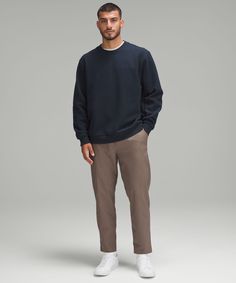 A reimagined classic. This fleece crewneck puts softness first, so you can bring comfort wherever you go. Designed for Casual. Designed to fit loosely with extra room in the chest and at the waist. Mens Hipster Fashion Street Style, Versatile Outfits Men, Clothing Modeling Poses Men, Men’s Fashion 2024 Casual, Classic Male Style, Relaxed Fit Mens Outfit, Smart Casual Mens Outfit, Men Winter Style Casual, J Crew Outfits Men