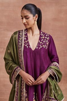 Buy Purple Handwoven Moonga Tussar Embroidery Thread V Neck Aarya Dori Anarkali Set For Women by Sue Mue Online at Aza Fashions. Purple Anarkali, Cotton Dress Pattern, Olive Velvet, Half Saree Lehenga, Churidar Designs, Salwar Pattern, Indian Designer Suits, India Dress, Pakistani Salwar