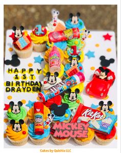 mickey mouse birthday cupcakes and candy