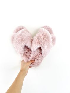 Fluffy Faux Fur Comfy Slippers, Fluffy Faux Fur Open Toe Slippers, Pink Faux Fur Winter Slippers, Pink Faux Fur Slippers For Winter, Toe Slippers, Fluffy Slippers, Open Toe Slippers, On Clouds, Support Design