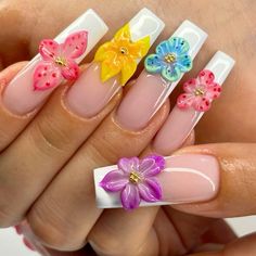 Nails Aesthetics, Girly Acrylic, French Tip Acrylic Nails, Flower Nail Designs, Classy Acrylic Nails, Exotic Nails, Short Acrylic, Short Acrylic Nails Designs, I Love Nails