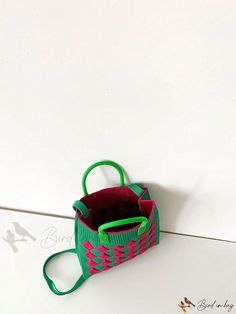 Bird in Bag - Portable Shoulder Bag with Hooked Knitting Design and Diamond Pattern Accent Geometric Type, Red Pattern, Diy Supplies, Bag Style, Green Pattern, Bird In Bag, Handle Bag, Diamond Pattern, Knitting Designs