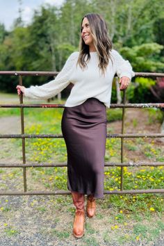 Satin Bias Cut Skirt Chocolate Satin Skirt With Boots, Midi Skirt With Sweater, Satin Skirt Outfit Winter, Skirt Boots Outfit, Shapewear Swimsuit, Satin Skirt Outfit, Boot Outfits, Boho Soul, Winter Skirt Outfit