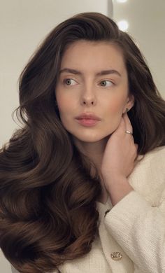 aesthetic volume hair brunette girl oldmoney style Old Money Brunette Hair 2024, Expensive Brunette, Hair Brunette, Brunette Girl, Volume Hair, Fair Skin, Brunette Hair, Skin, Hair