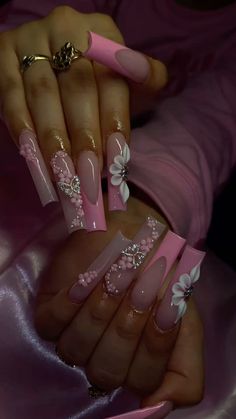 Cute Baddie Nails, Xl Nails, Weak Nails, Baddie Nails, Ombre Acrylic Nails, Colored Acrylic Nails, Girly Acrylic Nails, Glow Nails, French Acrylic Nails