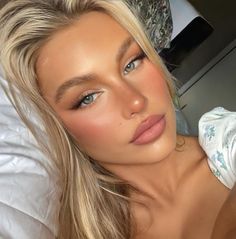 Pin by Courtney Burt on Future in 2024 | Bridesmaid hair makeup, Wedding makeup, Natural prom makeup Blonde Shades, Ball Makeup, Wedding Hairstyles And Makeup, Natural Prom Makeup, Mekap Mata, Light Makeup Looks, Prom Makeup Looks, Bridesmaid Hair Makeup, Formal Makeup