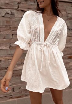 Neutral Boho Outfit, Homewear Outfit, Lacey Dress, Boho Outfit, Neutral Boho, Spring Summer Outfits, Gorgeous Dresses, Boho Outfits, Beautiful Outfits