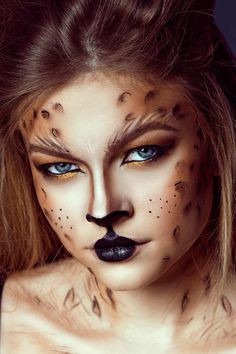 Killing Halloween Makeup Ideas To Collect All Compliments And Treats ★ Cat Face Makeup For Halloween Cat Makeup For Halloween, Pumpkin Makeup Ideas, Cat Makeup Look, Cat Face Makeup, Beautiful Halloween Makeup, Halloween Makeup Sugar Skull, Cat Halloween Makeup, Black Smokey Eye Makeup, Scarecrow Makeup