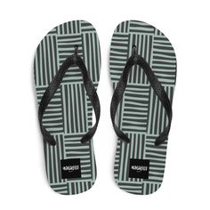 Flip-Flop beach sandals men size S-L Beach Flip Flops, Beach Sandals, Mens Sandals, Flip Flop, Mens Casual Shoes, Rubber Sole, Flip Flops, Casual Shoes, Men's Shoes