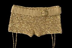 Gold Festival Outfit, Crochet Festival Outfit, Gold Shorts, Crochet Fashion, Festival Outfit, Crochet Designs, Festival Outfits, Crochet Clothes