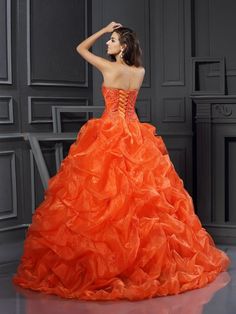 Ball Gown Sweetheart Beading Sleeveless Long Organza Quinceanera Dresses Princess Style Sleeveless Evening Dress For Banquets, Princess Style Sleeveless Ball Gown, Princess Quinceanera Dress With Sweetheart Neckline For Banquet, Sleeveless Princess Ball Gown For Prom, Sleeveless Organza Ball Gown For Prom, Quinceanera Dress With Sweetheart Neckline For Banquet, Elegant Sleeveless Quinceanera Dress, Princess Style Sleeveless Debutante Ball Dresses, Princess Style Sleeveless Dress For Debutante Ball