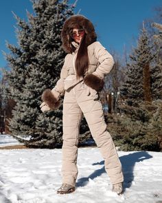 Handmade warm snowsuit for women. Warm, stylish and so comfy -mittens, belt and purse are included into the set - fur on the hood and sleeves is detachable  - inside the snowsuit there's a special heat reflective membrane -snowsuit one piece is of the highest quality, warm, insulated performance ski wear.  -built to last all winter long -combination of warmth, style and coziness -fabric protects from any strong wind and rain, premium insulation "Omne Heat" --keeps you warm during the lowest temp Cute Snowsuit Women, Snow Clothes Women, Snow Suit Outfit, Girl Snowboarding Outfits, One Piece Snowsuit Women, Snowboarding Fits, Snowsuits For Women, Snow Suits For Women, Overalls Outfit Winter