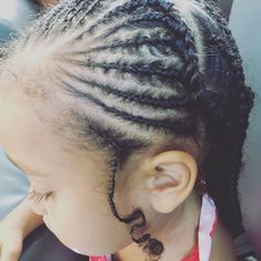 Cornrows on curly hair :) 🇵🇷🇦🇷🇧🇧 Cornrows Curly Hair, Curly Hair Hairstyles, Hair Hairstyles, Behind Ear Tattoo, Curly Hair