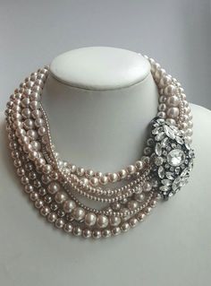 Wedding Choker Necklace, Statement Necklace Wedding, Floating Diamond Necklace, Pearl Statement Necklace, Diamond Pendant, Pearl Jewelry, Jewelry Inspiration, Bridal Jewelry, Beautiful Jewelry