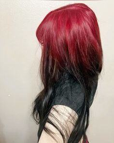 Black Hair Types, Red Roots, World Hair, Black Hair Dye, Goth Hair, Dyed Red Hair, Hair Streaks, Hair Inspiration Short