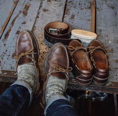 Under my skin Ll Bean Style, Shoe Socks, Preppy Men, Ivy Style, Under My Skin, Men's Style, Sock Shoes