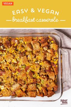 an easy and vegan breakfast casserole in a glass baking dish with the title overlay