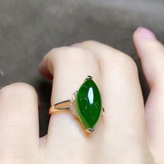 Material: Environmentally Friendly Copper Style: Simple Color: Green Stone [Yellow Gold]] Size: [Adjustable Opening Size]] Fashion Element: Geometry Gemstone Diamond Ring, Green Chalcedony, Copper Style, Flower Hair Accessories, Seamless Bra, Copper Rings, Simple Colors, Emerald Gemstone, Fashion Accessories Jewelry