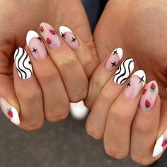 Intermediate Nail Art, Designers Nails, Rad Nails, Summer Horror, Horror Nails, Nail Art Pictures, May Nails, Nails Now, Grunge Nails