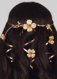 Fairy Tale Princess Bridal Crown - Vintage Golden Flowers & Twisting Vines - OOAK - Guenivere via Etsy. Kate Spade Bridal Shower, Fairy Tale Princess, Kate Spade Bridal, Fairy Photoshoot, Diy Bridal Bouquet, Princess Bridal, Bridal Shower Outfit, Gold Hair Accessories, Vintage Hair Accessories