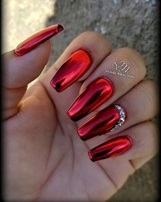 🌹Ana Collazo🌹 🇲🇽 on Instagram Red acrylic nails, Chrome nails Red Chrome Nails, Nails Valentine, Chrome Nail Polish, Red Chrome, Chrome Nail Art, Chrome Nails Designs, Red Nail Designs