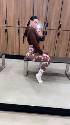 Fit Outfits Women Gym, Socks Over Leggings Outfit Gym, Legging Gym Outfit, Outfit Gym Mujer, Outfits Para Gym, Socks Over Leggings Outfit, Socks Over Leggings