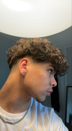 Medium Taper Fade Curly Hair, Men Perm Hairstyles Long Curly, Loose Curls Men, Mid Taper Curly Hair, Curly Undercut Mens, Mid Fade Curly Hair, Curly Fringe Men, Haïr Cut Curly Hair