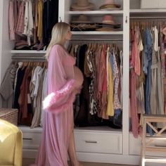 Upper Class Aesthetic Outfits, Old Money Pregnant Outfits, Classy Mom, Boy Pregnancy, Expensive Things, Amor Real, Pretty Pregnant, Cute Maternity Outfits, Stylish Maternity Outfits