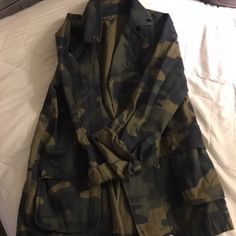 Size Small Rubbish Camo Jacket - Never Worn Trendy Camouflage Outerwear For Fall, Camouflage Long Sleeve Outerwear For Work, Trendy Camouflage Outerwear With Pockets, Camouflage Long Sleeve Workwear Outerwear, Camouflage Utility Outerwear For Fall, Casual Camouflage Workwear Outerwear, Fall Camouflage Outerwear For Work, Camouflage Outerwear For Workwear In Fall, Camo Jacket