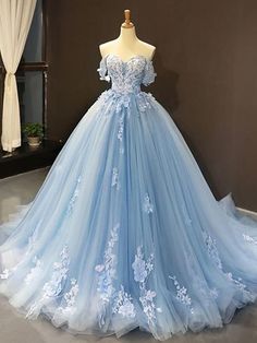 Ball Gown Prom Dresses Floral Dress Wedding Quinceanera Court Train Short Sleeve Sweetheart Lace with Pleats Appliques 2024 2024 - $198.99 Sky Blue Prom Dress, Blue Wedding Dress, Baju Kahwin, Blue Ball Gown, Dress Quinceanera, Blue Ball Gowns, Prom Dresses Long Lace, 파티 드레스, Floral Wedding Dress