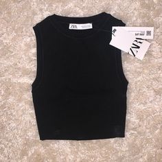 Brand New Crew Neck Crop Top From Zara. Size S Zara Basic Stretch Crop Top, Black Ribbed Crew Neck Crop Top, Zara Sleeveless Black Crop Top, Zara Black Stretch Crop Top, Fitted Black Zara Tank Top, Zara Black Cropped Top, Zara Black Stretch Tops, Zara Black Ribbed Top, Knit Crop Top Outfit