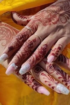 Excited to flaunt your bridal bling? Get inspired by these latest nail art designs so you can snap some perfect ring selfies for the �Gram! Engagement Nail Art, Metallic Nail Colors, Latest Nail Art Designs, Engagement Nails, Silver Nail Art, Fall Nail Art Designs, Wedding Nail, Nail Art Designs Diy