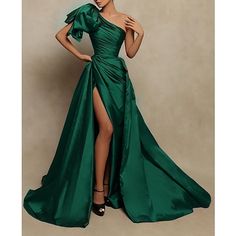 Red Green Dress, Celebrity Style Dresses, Split Prom Dresses, Prom Dresses Long Mermaid, Evening Dresses Online, Cheap Evening Dresses, Burgundy Prom Dress, Evening Party Gowns, Dresses 2024