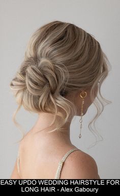 Today’s how to hair tutorial is a messy easy updo wedding hairstyle, wedding guest, bridal, bridesmaids, or prom that you can do yourself. This is a perfect updo for long hair, and medium hair lengths including shoulder length hair. My favourite part about this hairstyle is that this updo is easier than it looks. Bridesmaid Hair Makeup