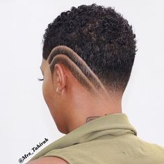 Black Haircut Styles, Barbershop Ideas, Short Natural Haircuts, Pregnancy Period, Blonde Natural, Shaved Hair Designs, Tapered Natural Hair, Natural Hair Cuts, Tapered Hair