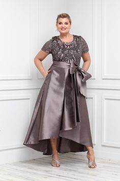 Shop R&M Richards Gown Dress for Women | SleekTrends Gowns For Plus Size Women, Gowns For Plus Size, High Low Ball Gown, Cocktail Skirts, Skirt And Top Dress, High Low Gown, Afrikaanse Mode, Plus Size Gowns, Plus Size Party Dresses