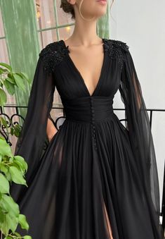 Queen of the Night Gown - Teuta Matoshi Black Tulle Prom Dress, Prom Gown Elegant, Mom Prom, Evermore Fashion, Matric Farewell, Flower Gown, Princess Hours, Black Chiffon Dress, Evening Gowns With Sleeves