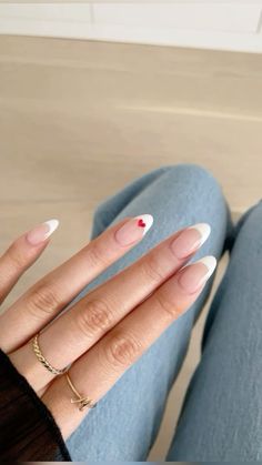 White French Tip Nails With Simple Design, Nail Design September, Hoco Nail Ideas French Tips, September Nail Ideas French Tip, Short Nails Ideas Heart, Heart On French Tip Nails, White French Nails With Red Heart, French Nail Heart, Short Nail Designs With Hearts