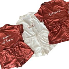 "🔺We offer LONG sets (long pants and long sleeves), and SHORT sets (short sleeves and shorts). Made of high quality silky satin, super soft and more luxurious fabric with spandex for comfort make these satin pajamas a wonderful gifts. Perfect gift for Girlfriend, Mother, Wife, Sister, Daughter, Niece, Aunt. Create your own unique set of bridesmaid pajamas by choosing from many gorgeous colors we offer. Choose to customize your pajama with your own text to add a special touch. 🔺HOW TO ORDER: 1) Fitted Satin Set For Wedding Night, Summer Wedding Matching Set, White Summer Sleepwear For Bridesmaids, White Bridesmaid Gift Sets, Fitted Bridesmaid Sets, Fitted White Satin Sets, White Fitted Satin Sets, White Sets For Bridesmaid Gift, White Satin Sets For Summer