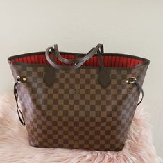 New* Brand New Size: See Pics Brand: Louis Vuitton Color: Brown And Red Louis Vuitton | Lv Neverfull Mm In Cherry Condition: Brand New, In Excellent Condition. No Flaws. Absolutely Gorgeous Bag. I Ended Up Buying One And Got This One As A Gift - So I Have Two And Selling This Brand New One With All Included- Se Below. 100% Authentic I Got The Receipt - Was Purchased At A High End Mall. *Anything Over $500 Goes To Posh Headquarters Which They Verify Its Authentic. Includes: All Shown On Pics * Lv Louis Vuitton Pouch Outfit, Lv Tote Bag, Louis Vuitton Shopper, Pretty Handbags, Lv Tote, Lv Neverfull Mm, Louis Vuitton Pouch, Lv Neverfull, Dream Bags